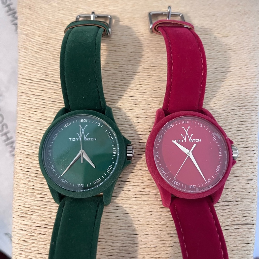 TOYWATCH NWOT AUTHENTIC VINTAGE TWO VELVET GREEN & PINK GENUINE LEATHER WATCHES